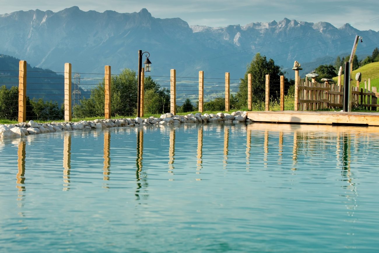 bergsee bergherz chaletdorf oesterreich