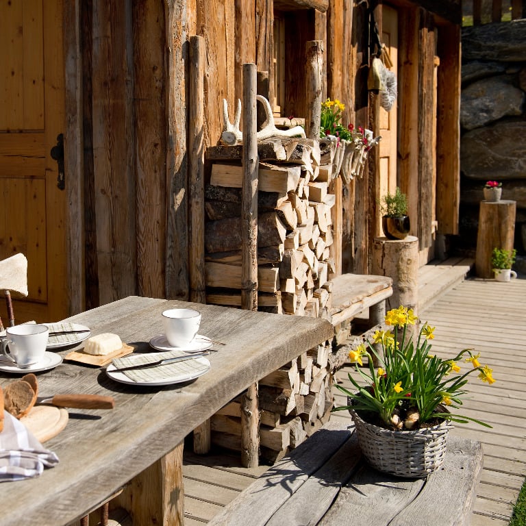 Luxus Berghütte mit Ausblick im Sommer in St Johann