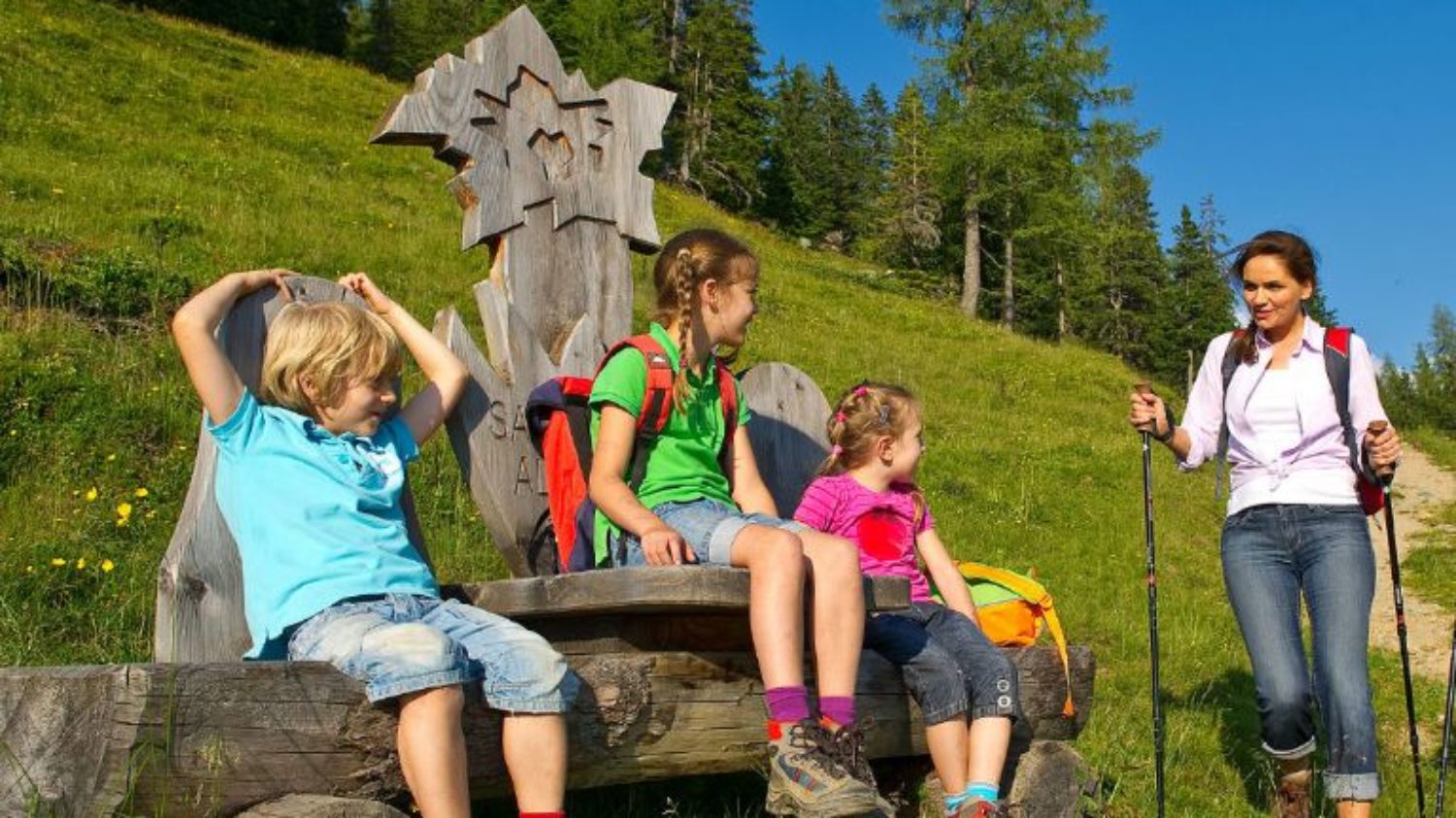 Wanderurlaub Österreich - Chaletdorf BERGHERZ im Sommer
