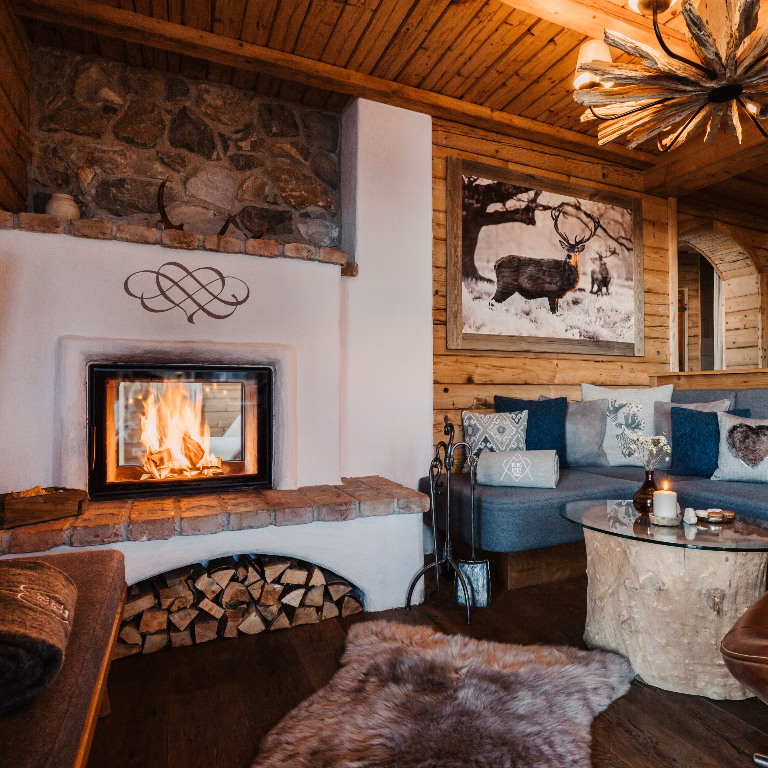 Chalet mit Kamin für 4-8 Personen in Österreich