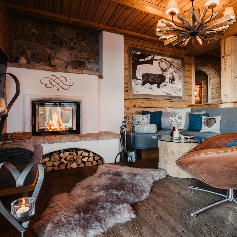 Bergchalet mit Kamin im Salzburger Land in Österreich