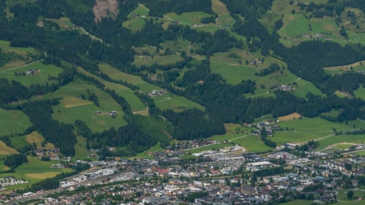 St. Johann im Pongau - Salzburger Land in Österreich - Chaletdorf BERGHERZ - 11 Luxus-Chalets