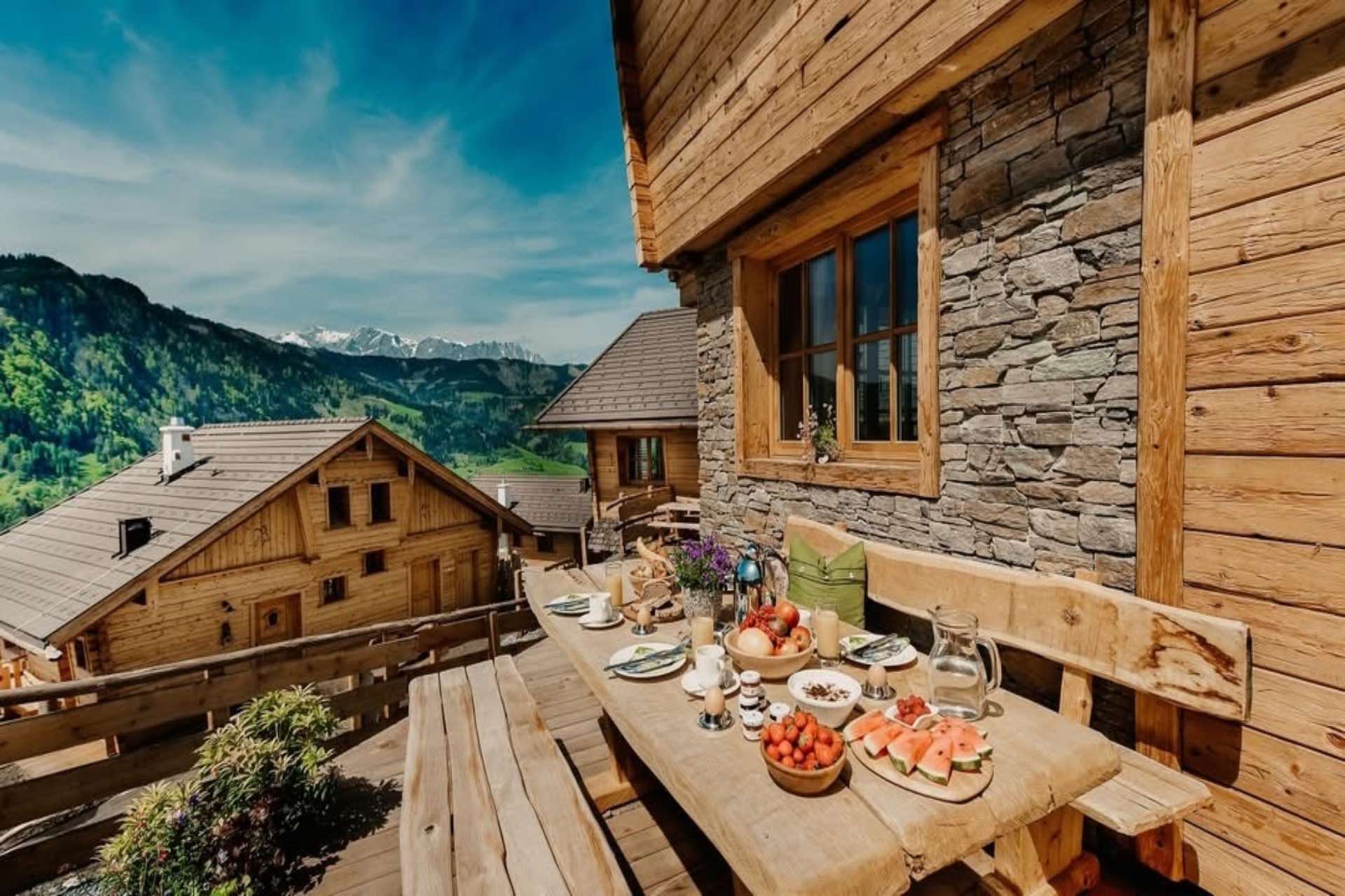 Luxus-Chalet mit Terrasse im Chaletdorf BERGHERZ – Frühstücken in den Bergen - traumhafte Lage