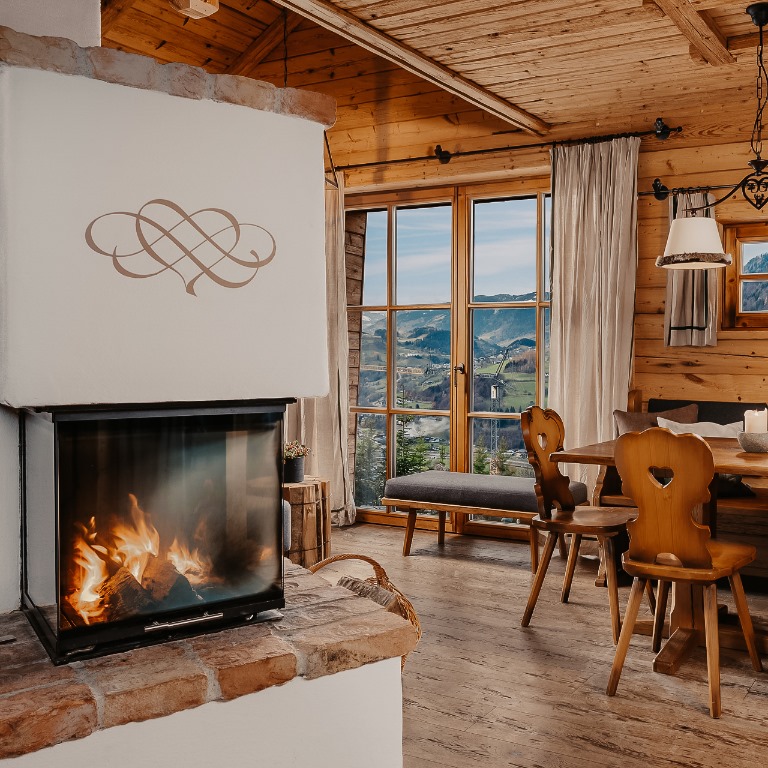 Alpen-Chalet in Österreich mieten - die schönsten Chalets im Salzburger Land - traumhafte Lage für 4 - 6 Personen