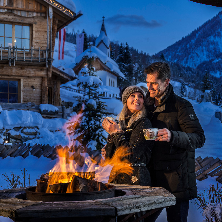 Advent in den Bergen im Almdorf Sankt Johann